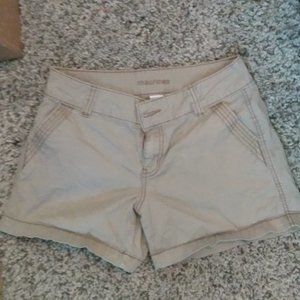 Maurices tan shorts